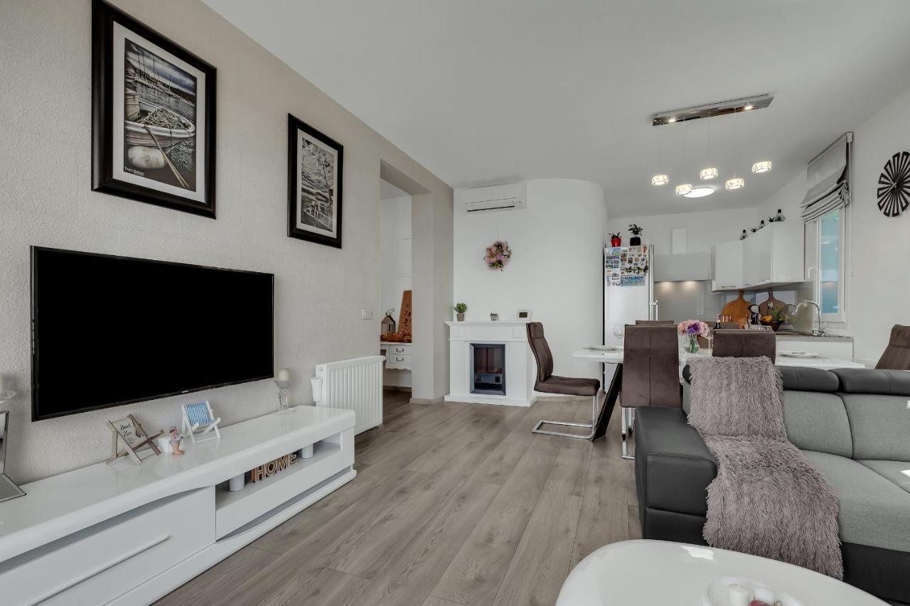 Apartment Apricus Makarska Exterior foto